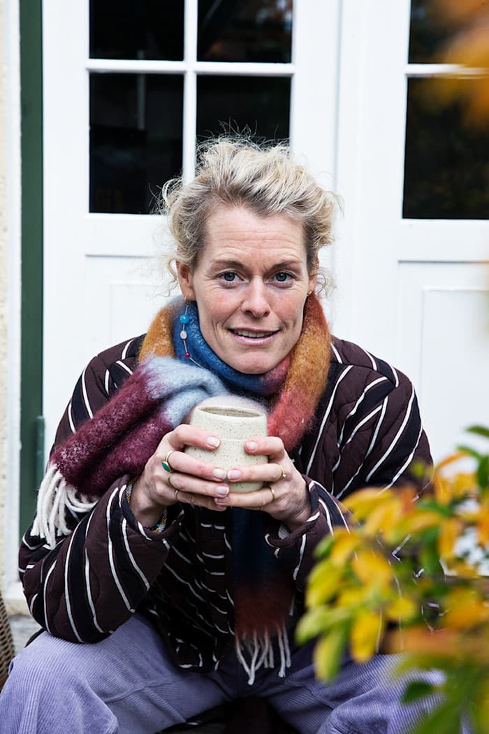 12. December - Jeg ELSKER the - Louise Bruun