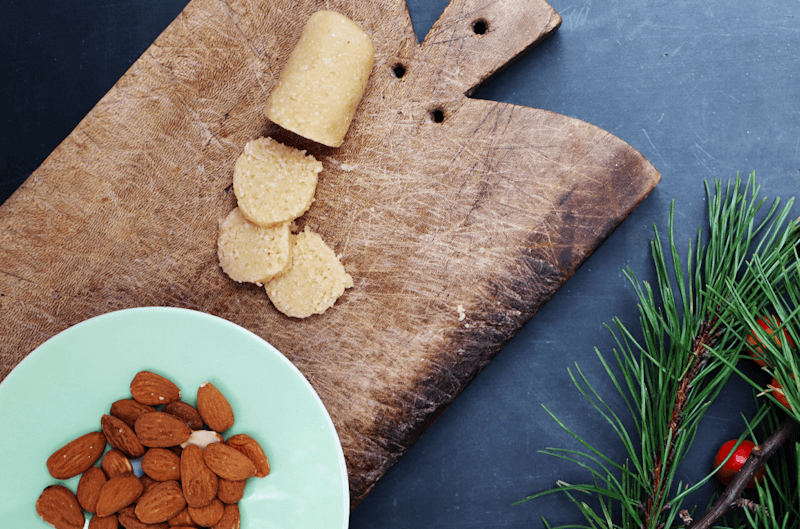 15. december med yoga og marcipan - Louise Bruun